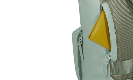 Verstecktes Rückenfach