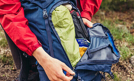 Vollständiger Zugang durch Reißverschluss in U-Form