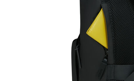 Verstecktes Rückenfach