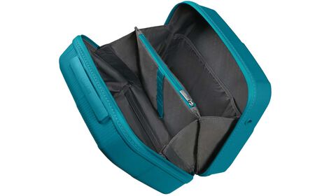 Komplett ausgestatteter Innenraum