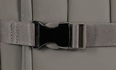 Compression buckles