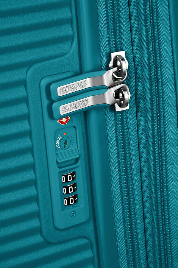 SoundBox Cabin luggage | American Tourister Soundbox Spinner Expandable 55cm  Jade Green