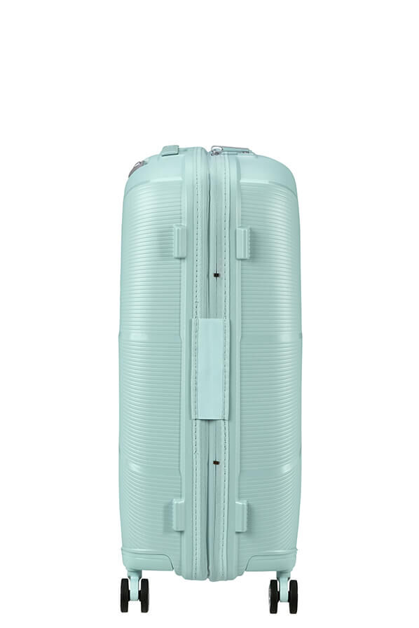 American Tourister StarVibe Spinner Expandable TSA 67cm  Metallic Surf Blue American Tourister StarVibe Spinner Expandable TSA 67cm  Metallic Surf Blue