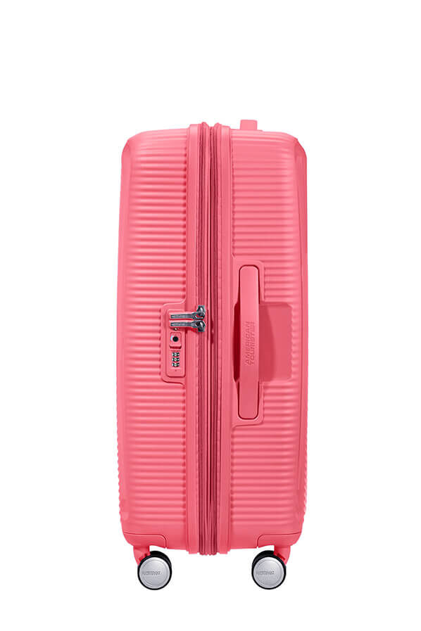 American Tourister Soundbox Spinner Expandable 67cm  Sun Kissed Coral American Tourister Soundbox Spinner Expandable 67cm  Sun Kissed Coral