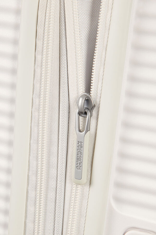American Tourister Soundbox Spinner erweiterbar 55cm Pure White