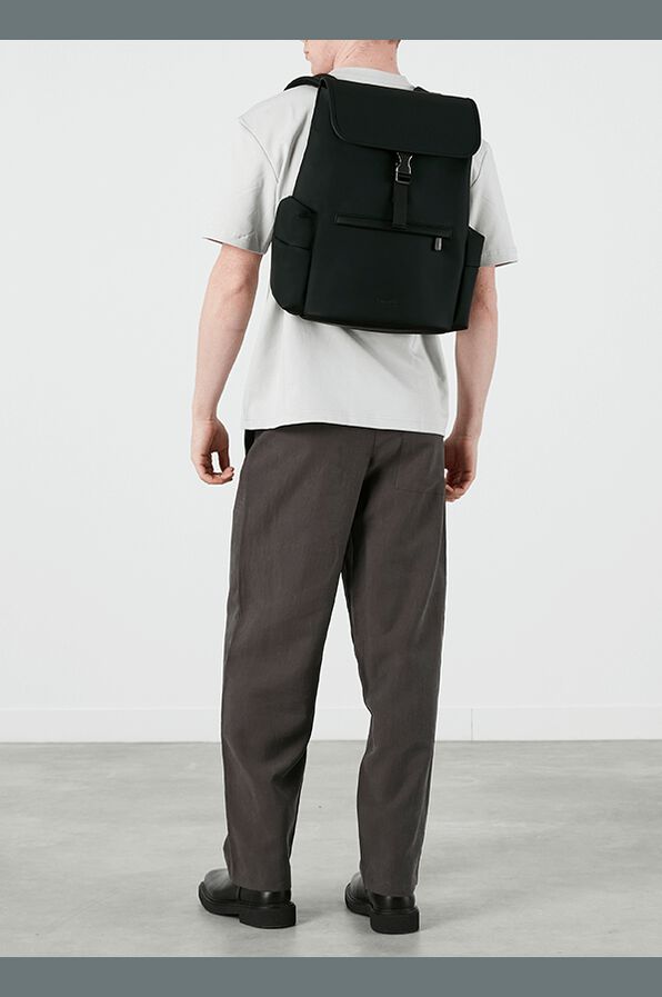 Lipault Lost In Berlin Cargo Backpack 2.0  Black Lipault Lost In Berlin Cargo Backpack 2.0  Black