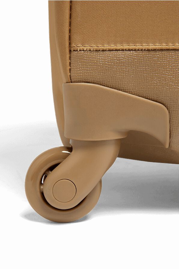 Lipault Plume Avenue Spinner 72cm  Camel Lipault Plume Avenue Spinner 72cm  Camel