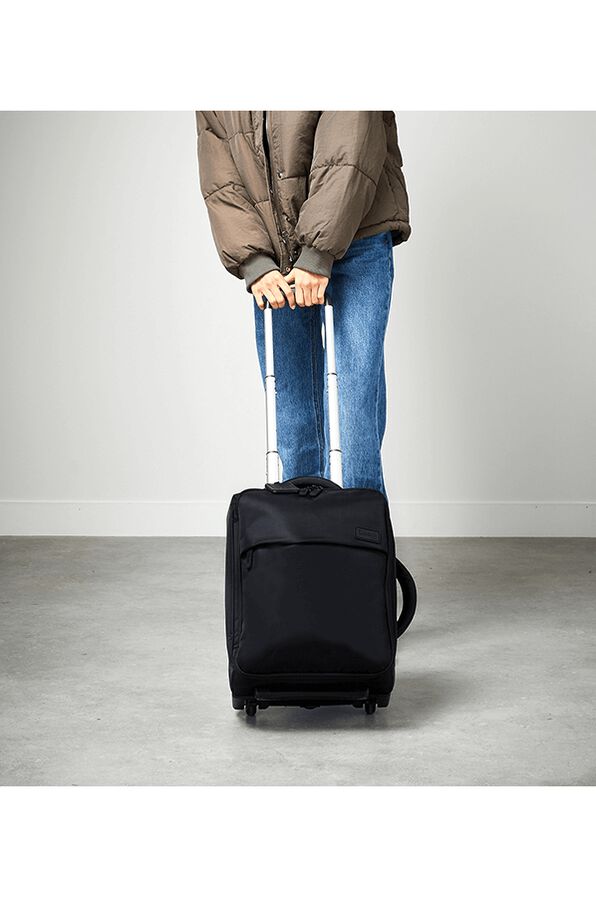 Foldable Plume Mini Cabin 45cm Black Rolling Luggage Austria