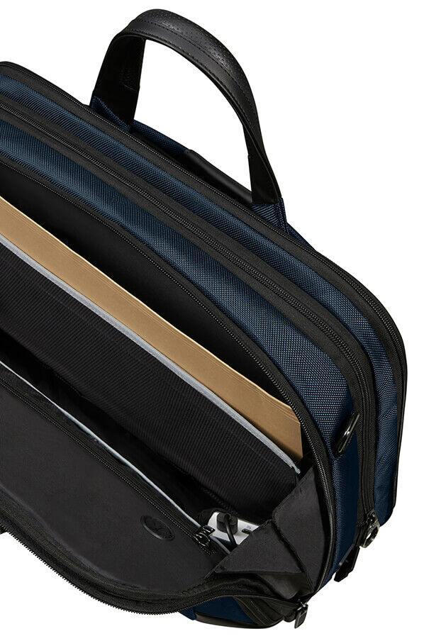 Samsonite Pro-Dlx 6 Bailhandle Expandable 15.6'  Blue Samsonite Pro-Dlx 6 Bailhandle Expandable 15.6'  Blue