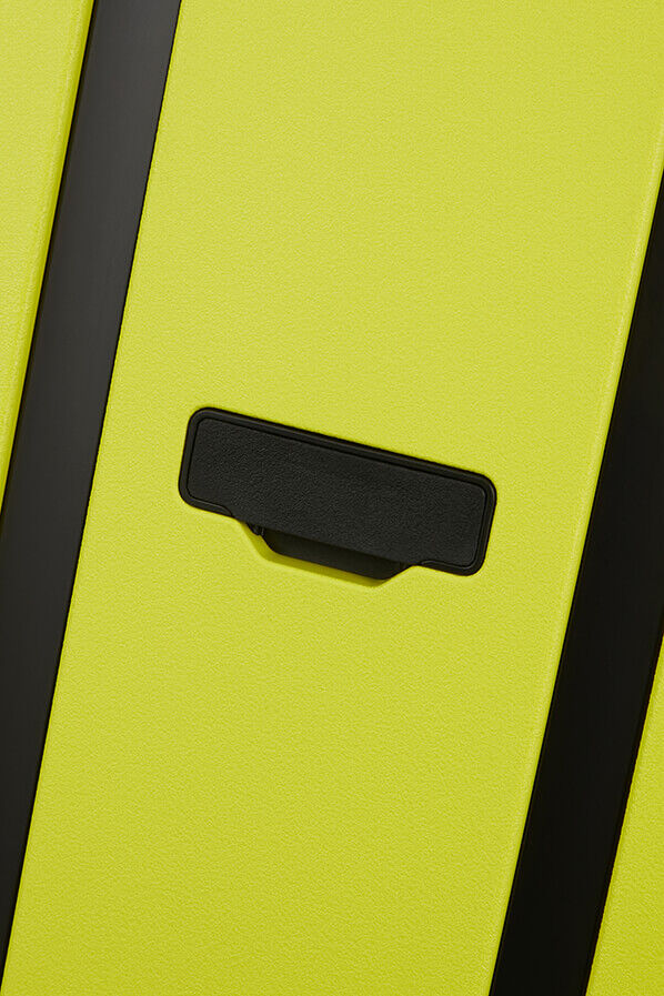 Samsonite Essens Spinner 69cm  Lime Samsonite Essens Spinner 69cm  Lime