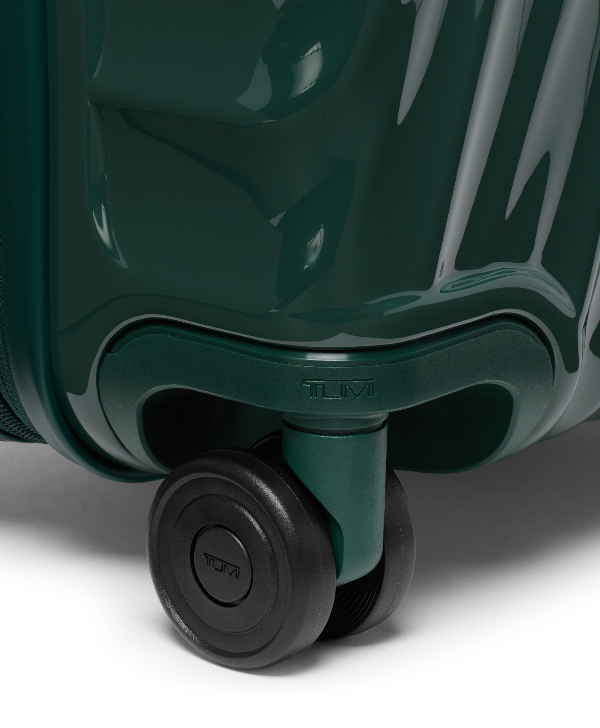 19 DEGREE Spinner Expandable (4 wheels) 55 cm - Int.