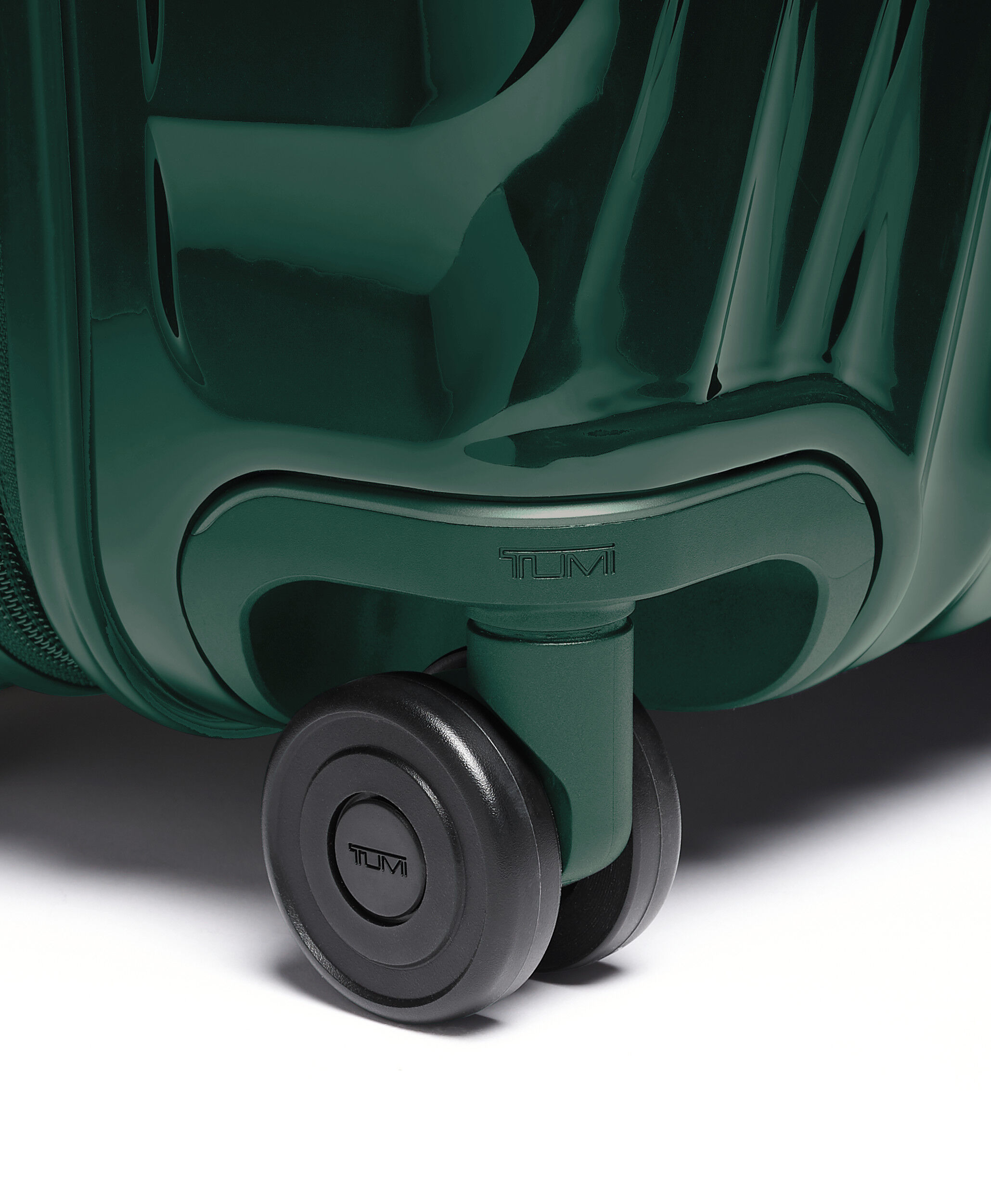 19 Degree Trolley mit 4 Rollen 66 cm