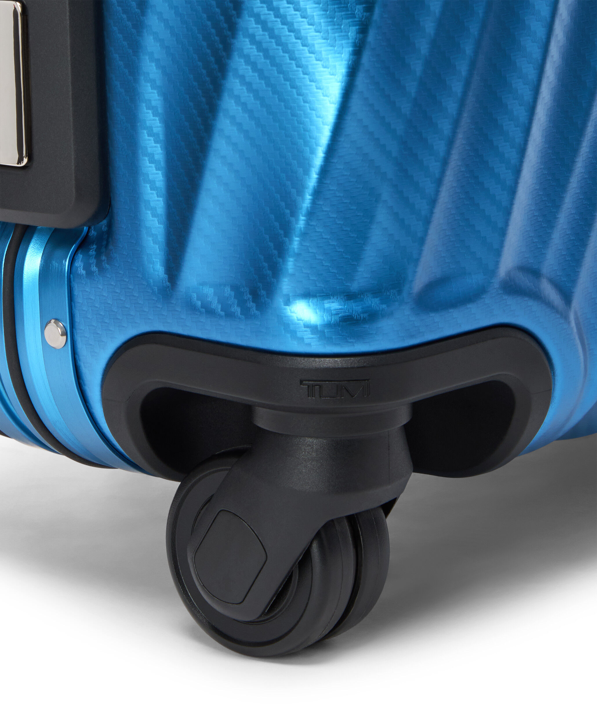 19 Degree Aluminium Spinner (4 wheels) 56 cm - Cont.