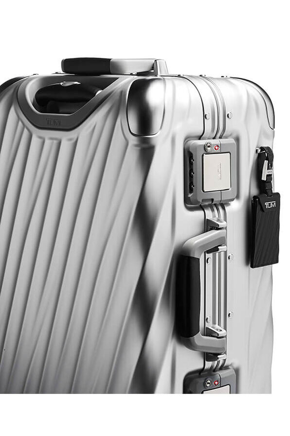 TUMI 19 Degree Aluminium INTERNATIONAL CARRY-ON Silver TUMI 19 Degree Aluminium INTERNATIONAL CARRY-ON Silver